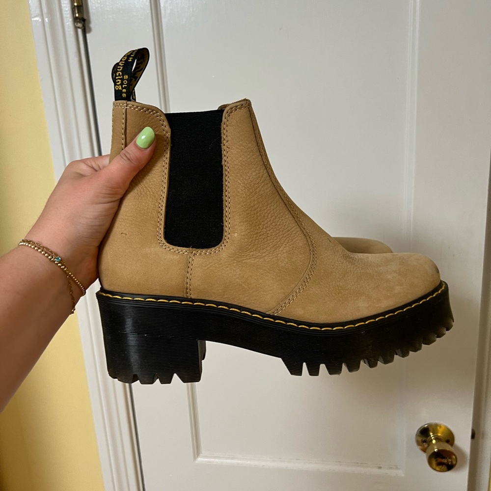Dr Martens Rometty Boots size 9